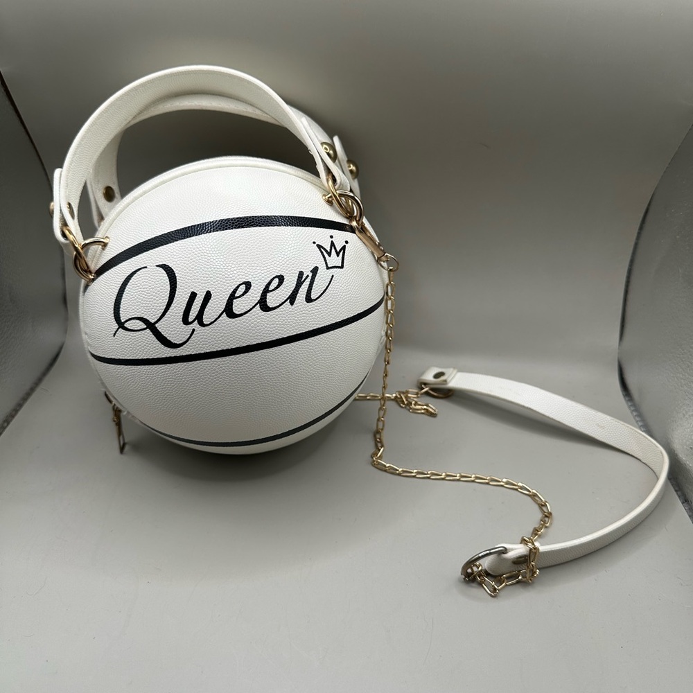 Queen White Basketball-Shaped crossbody Women's Bag